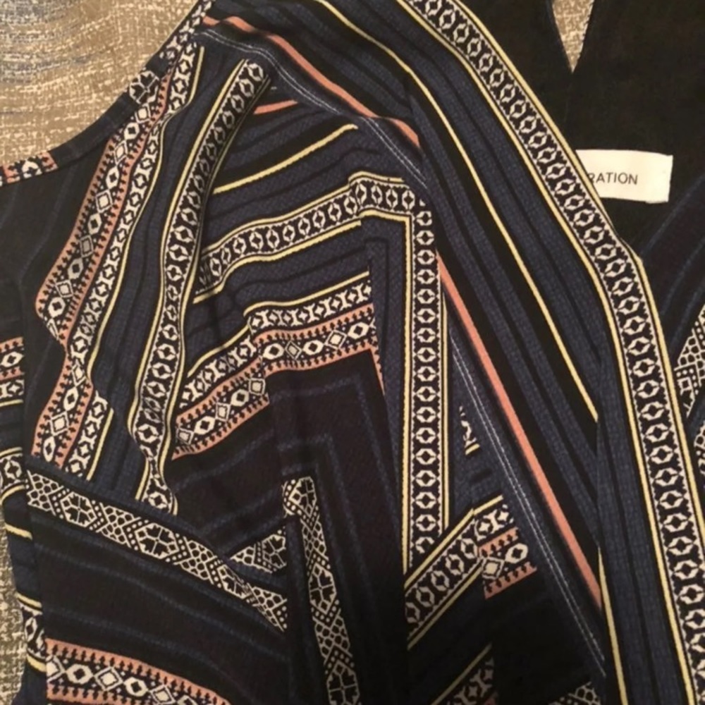 BCBG Dress WITH POCKETS - Picture 3 of 3